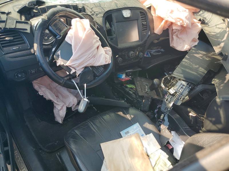 Photo 8 from auction – 2012 CHRYSLER 300 with VIN 2C3CCAJT3CH137392