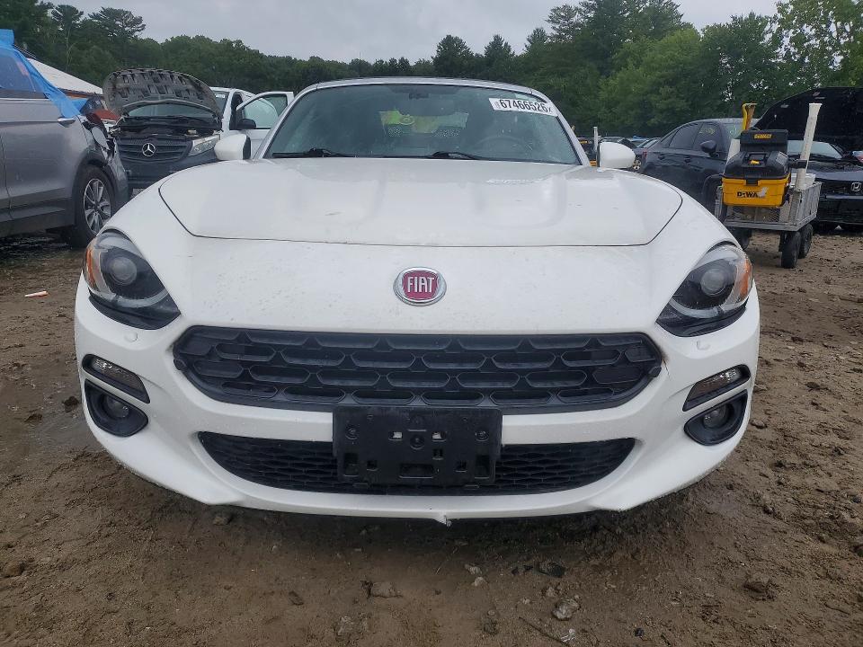 Photo 5 from auction – 2017 FIAT 124 SPIDER with VIN JC1NFAEK2H0124686