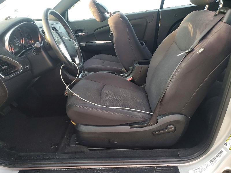 Photo 7 from auction – 2012 CHRYSLER 200 with VIN 1C3BCBEB3CN233288