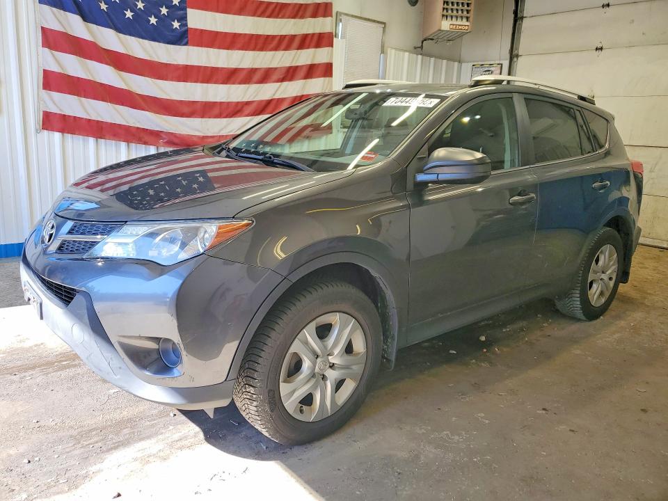 TOYOTA RAV4 2015 с VIN JTMBFREV1FD144724 - Снимка от търг