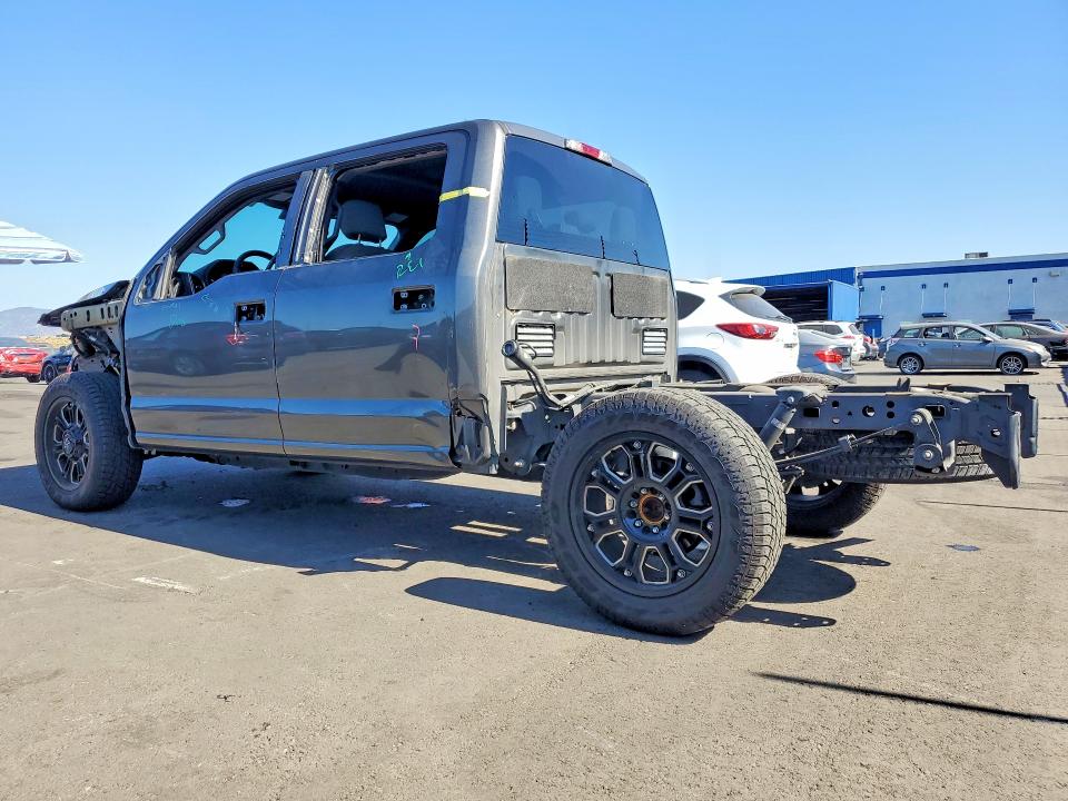 Photo 2 from auction – 2018 FORD F150 with VIN 1FTEW1CP5JKC71144