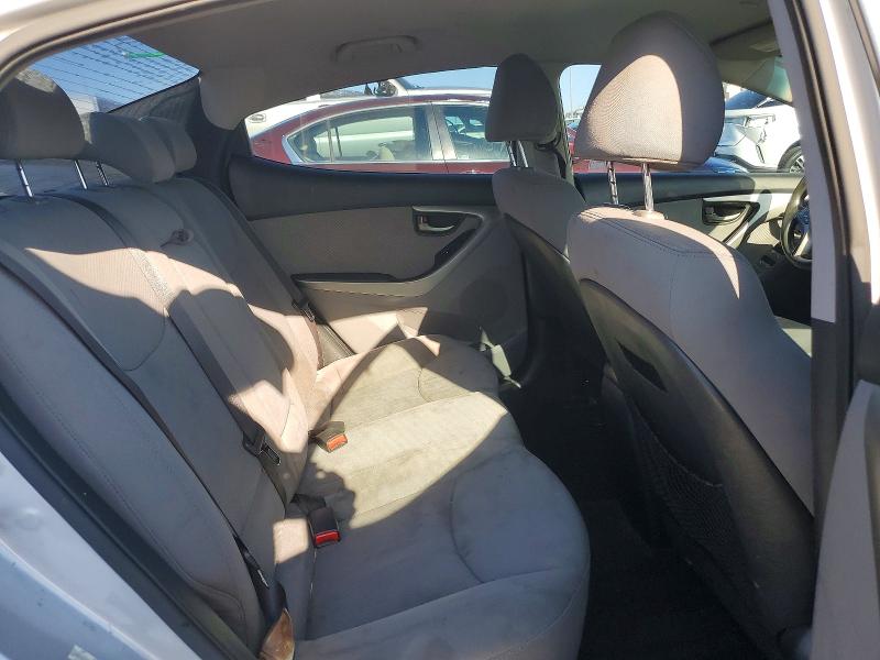 Photo 10 from auction – 2013 HYUNDAI ELANTRA with VIN KMHDH4AE2DU750876