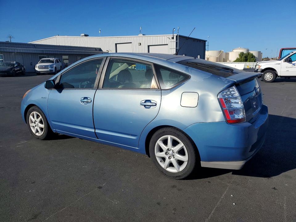 Zdjęcie 2 z aukcji – 2007 TOYOTA PRIUS z VIN JTDKB20U377684075