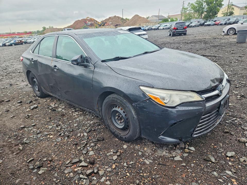 Photo 4 from auction – 2015 TOYOTA CAMRY HYBRID with VIN 4T1BD1FK3FU157921