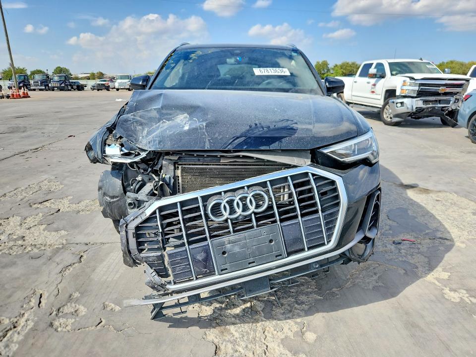 Photo 5 from auction – 2022 AUDI Q3 with VIN WA1EECF38N1109179