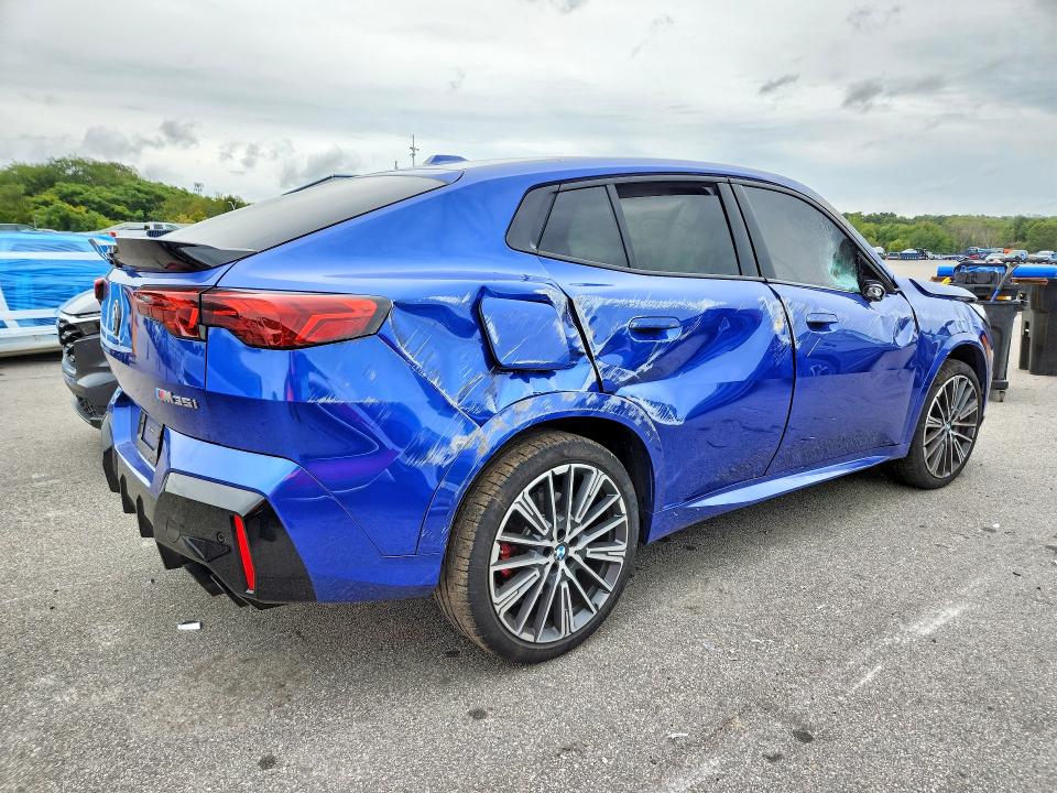 Zdjęcie 3 z aukcji – 2026 BMW X2 z VIN WBX83GM08T5706057