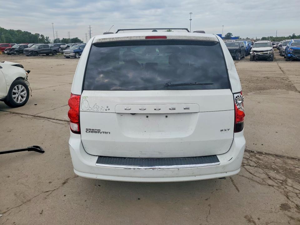 Photo 6 from auction – 2018 DODGE GRAND CARAVAN with VIN 2C4RDGCG5JR298596