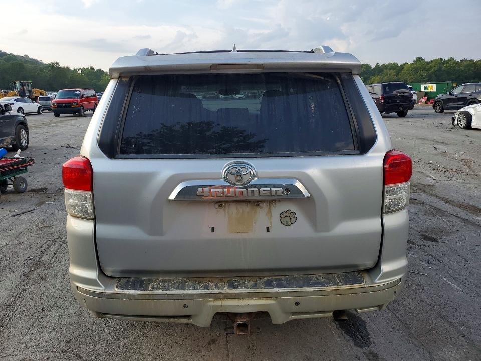 Photo 6 from auction – 2012 TOYOTA 4RUNNER with VIN JTEBU5JR9C5082627