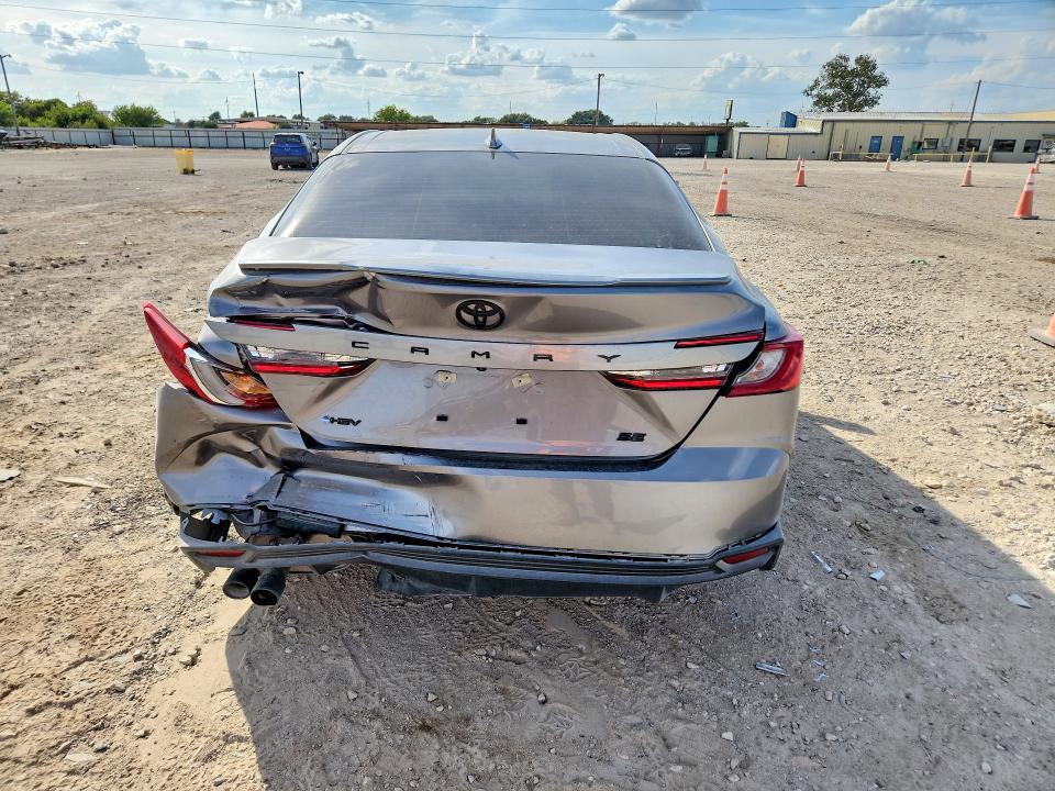 Photo 6 from auction – 2026 TOYOTA CAMRY with VIN 4T1DAACK1TU675575