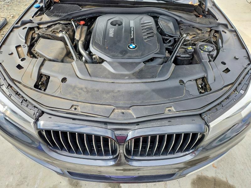 Photo 11 from auction – 2016 BMW 740 with VIN WBA7E2C58GG548183