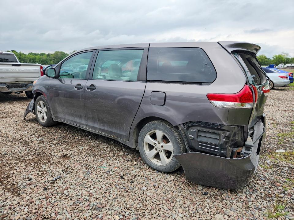 Photo 2 from auction – 2014 TOYOTA SIENNA with VIN 5TDZK3DC3ES439088
