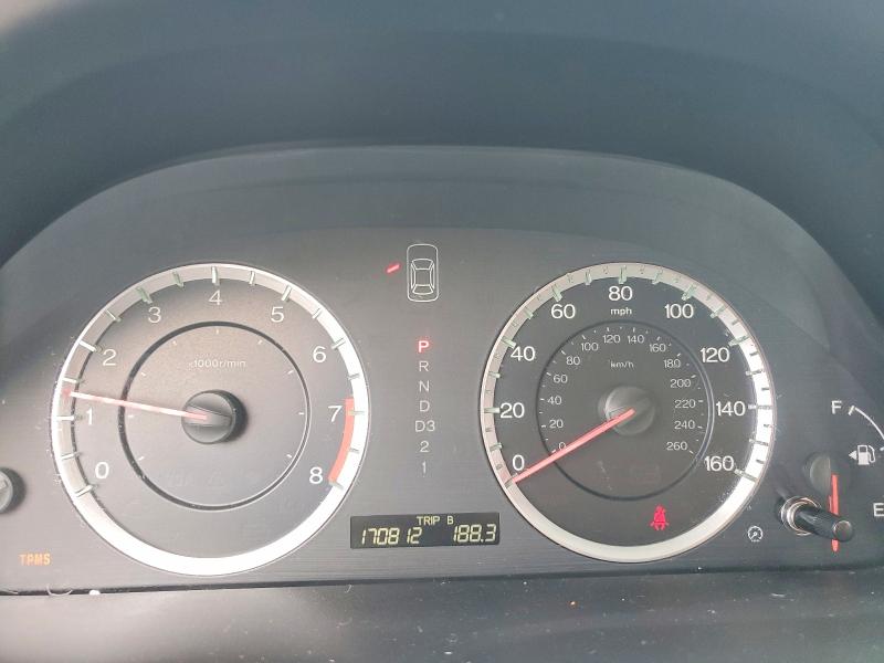 Photo 9 from auction – 2010 HONDA ACCORD with VIN 1HGCP2F39AA121435