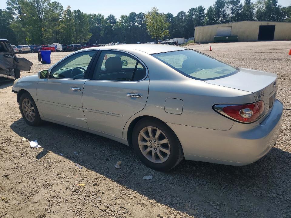 Photo 2 from auction – 2002 LEXUS ES with VIN JTHBF30G025032618