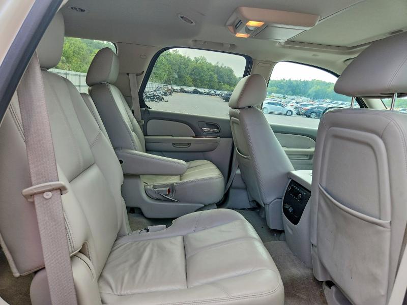 Photo 11 from auction – 2012 GMC YUKON with VIN 1GKS2CE08CR260843