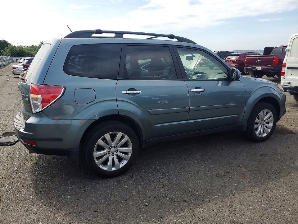 Фото 3 с аукциона – 2013 SUBARU FORESTER с VIN JF2SHADC2DH403952