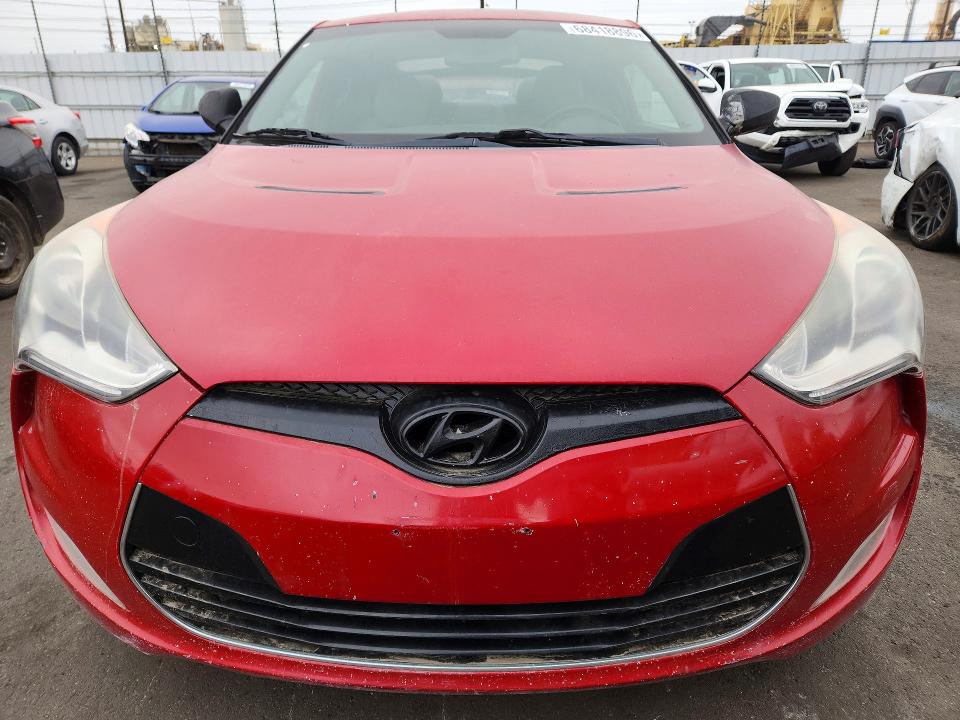 Photo 5 from auction – 2013 HYUNDAI VELOSTER with VIN KMHTC6AD9DU089571