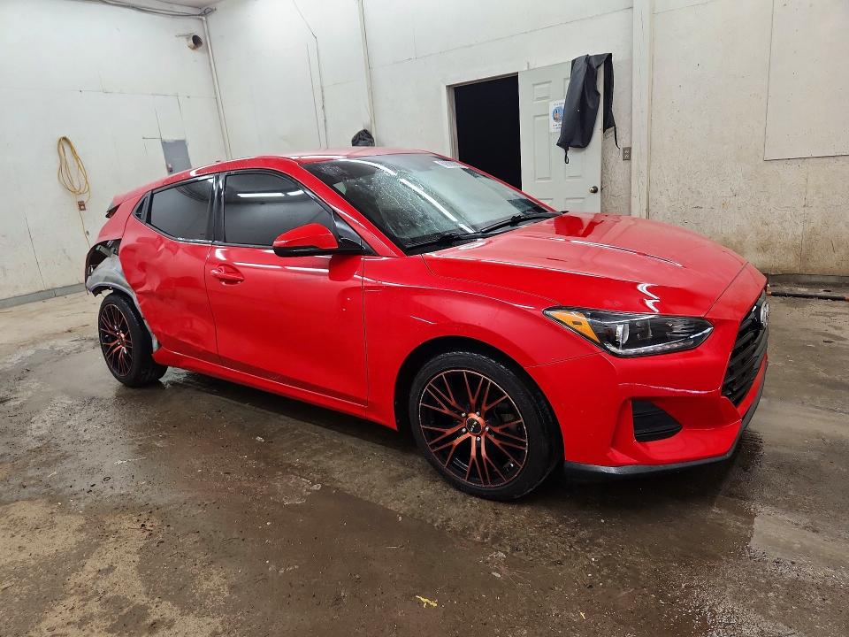 Снимка 4 от търг – 2019 HYUNDAI VELOSTER с VIN KMHTG6AF2KU012656