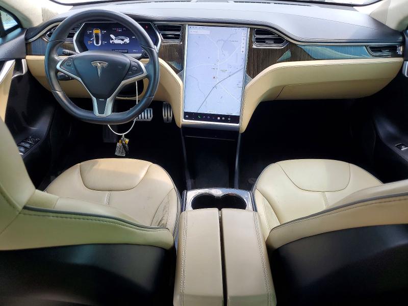 Снимка 8 от търг – 2013 TESLA MODEL S с VIN 5YJSA1DP0DFP06976