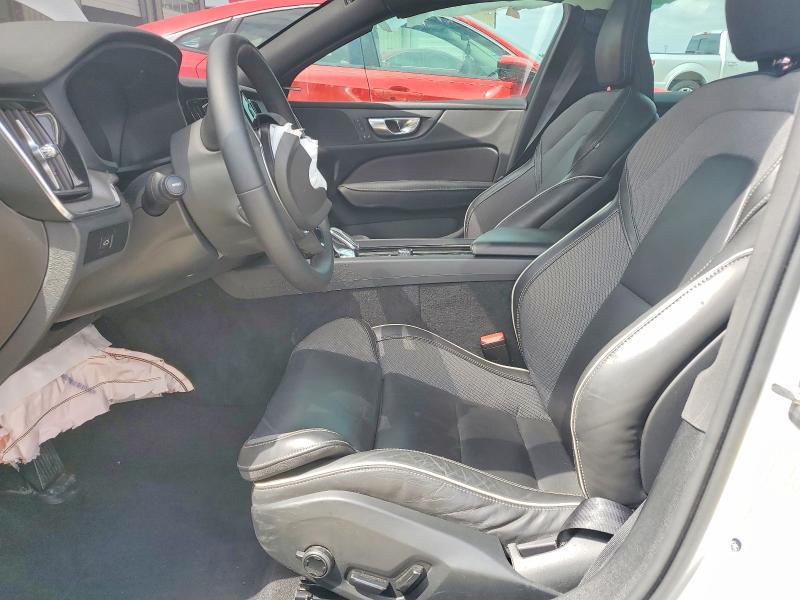 Foto 7 de la subasta – 2024 VOLVO S60 con VIN 7JRL12TH7RG284773