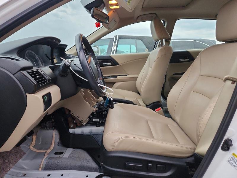Photo 7 from auction – 2015 HONDA ACCORD with VIN 1HGCR2F82FA103288
