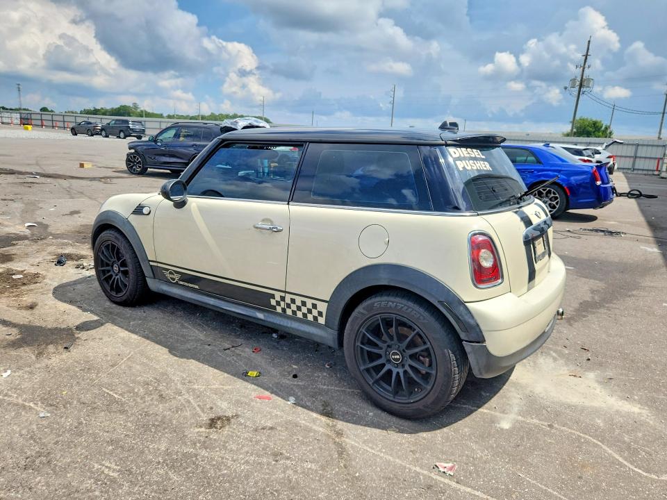 صورة رقم 2 من المزاد - 2009 MINI COOPER مع VIN WMWMF33559TU75225
