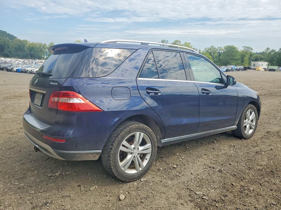 Photo 3 from auction – 2013 MERCEDES-BENZ ML with VIN 4JGDA5HB2DA118760
