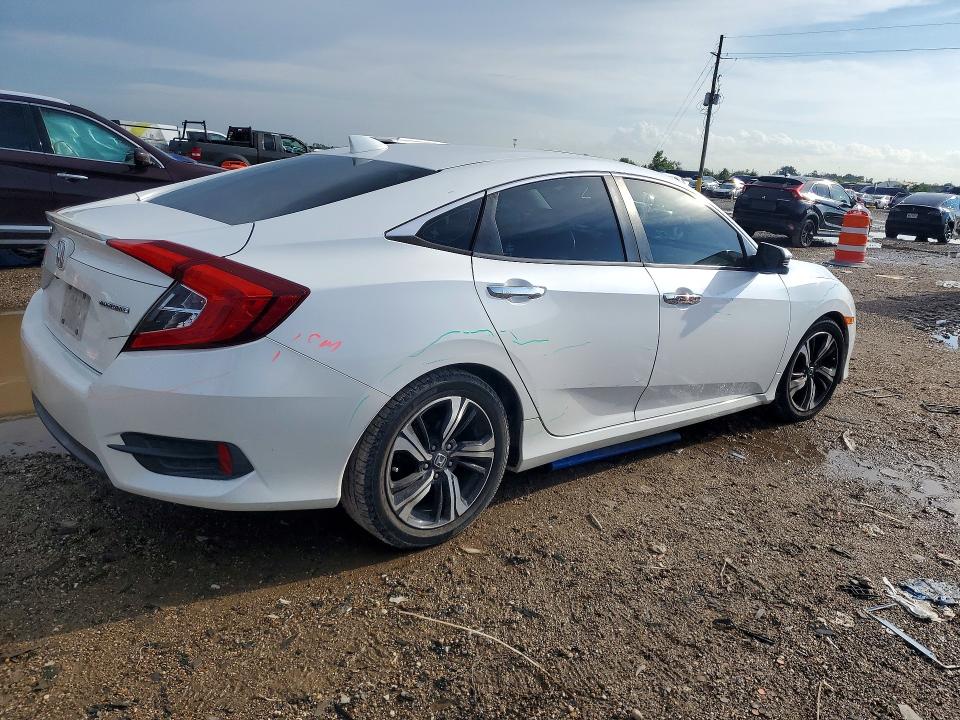 Photo 3 from auction – 2016 HONDA CIVIC with VIN 19XFC1F92GE005392