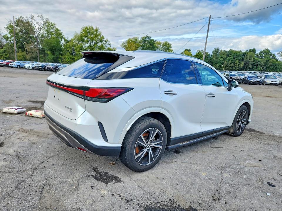 Zdjęcie 3 z aukcji – 2024 LEXUS RX 350 z VIN 2T2BAMCA0RC049957
