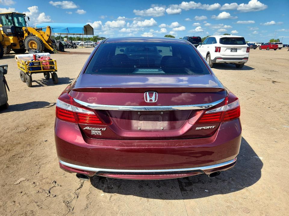 Photo 6 from auction – 2016 HONDA ACCORD with VIN 1HGCR2F53GA240280