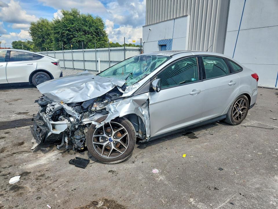 FORD FOCUS 2017 с VIN 1FADP3H29HL346603 - Фото с аукциона