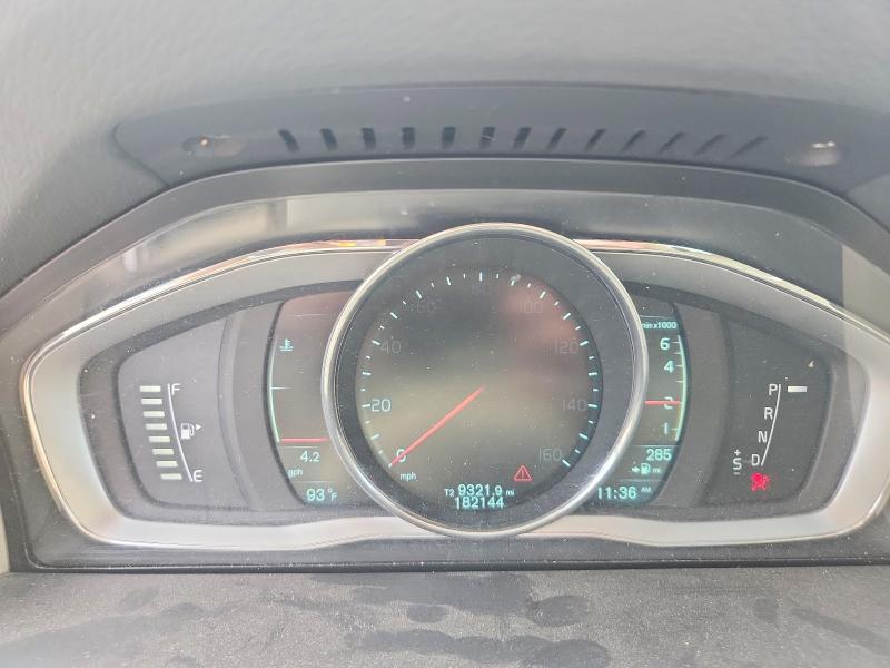 Photo 9 from auction – 2015 VOLVO XC70 with VIN YV4902NC4F1198488