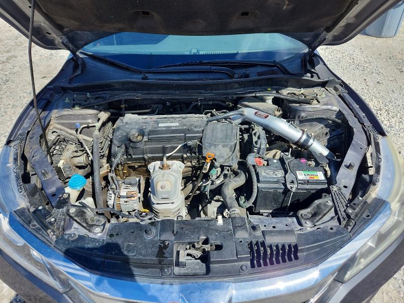 Снимка 11 от търг – 2016 HONDA ACCORD с VIN 1HGCR2F50GA236722