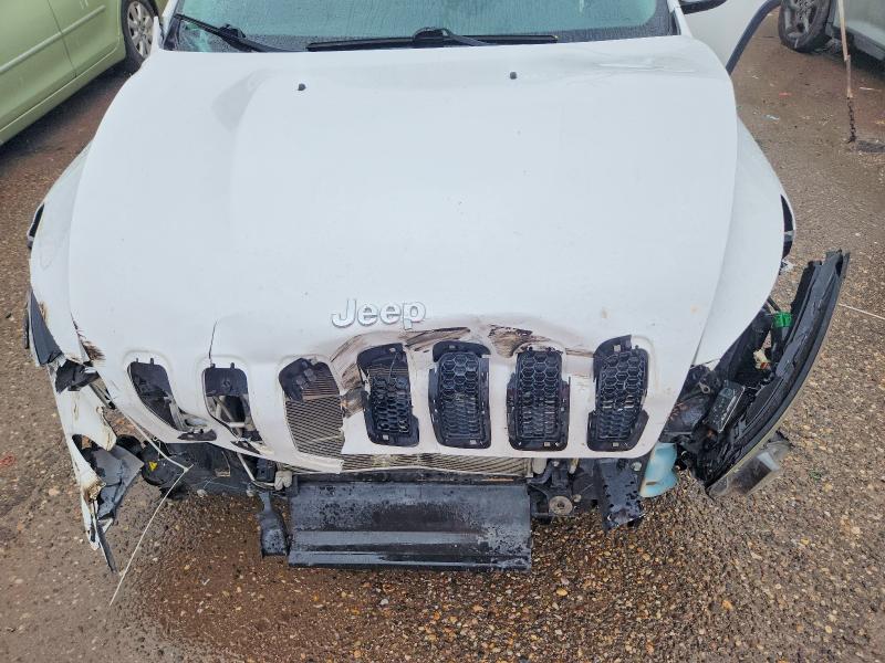 Photo 12 from auction – 2018 JEEP CHEROKEE with VIN 1C4PJLLB4JD584262