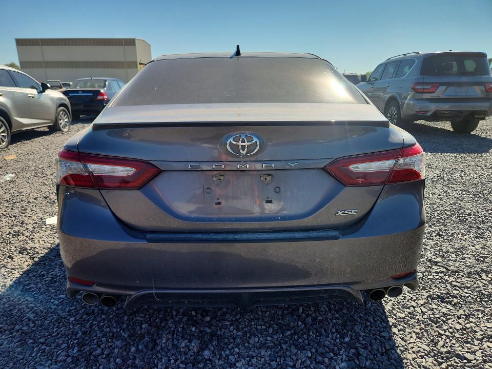 Снимка 6 от търг – 2019 TOYOTA CAMRY с VIN 4T1B61HK4KU696338