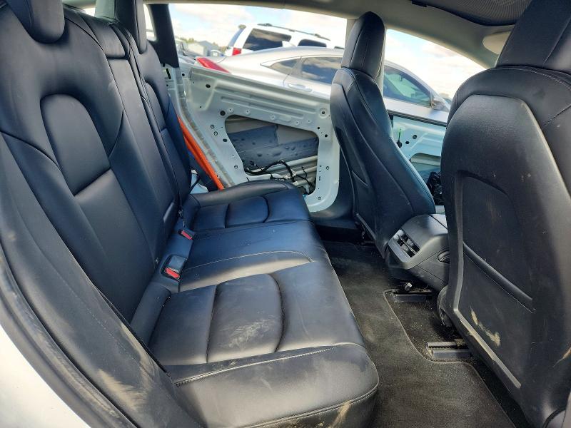 Photo 10 from auction – 2022 TESLA MODEL 3 with VIN 5YJ3E1EB8NF135668
