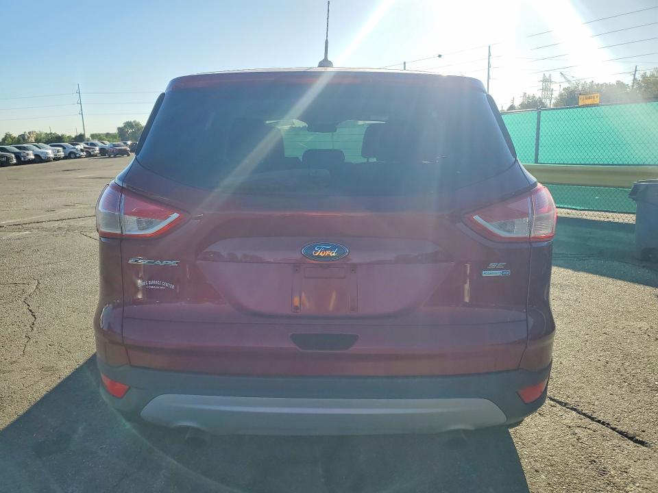 Photo 6 from auction – 2016 FORD ESCAPE with VIN 1FMCU9GX5GUA57608