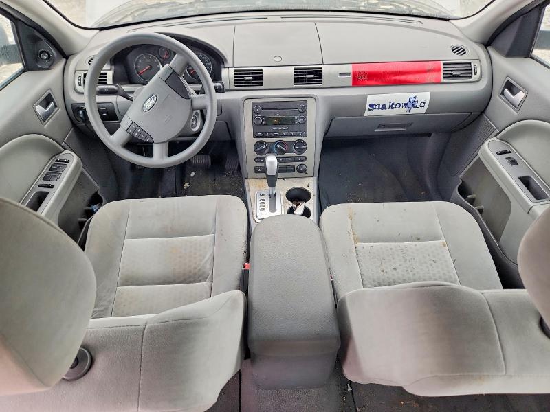 Zdjęcie 8 z aukcji – 2005 FORD FIVE HUNDRED z VIN 1FAFP23155G133783