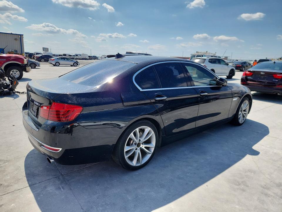 Foto 3 de la subasta – 2016 BMW 535 con VIN WBA5B1C5XGG552200