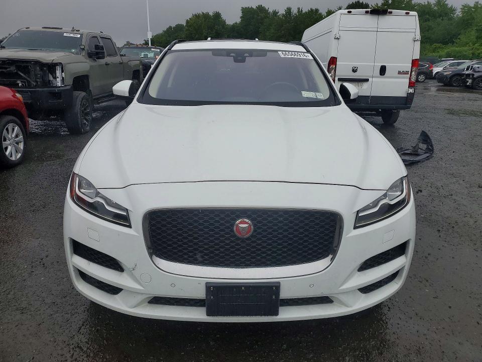Photo 5 from auction – 2018 JAGUAR F-PACE with VIN SADCK2FX8JA272903