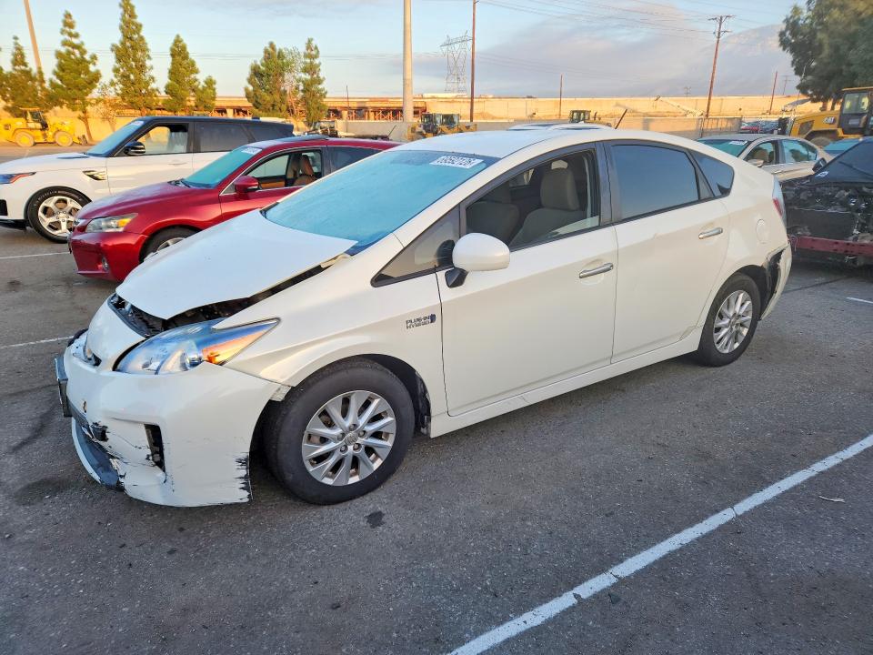2014 TOYOTA PRIUS PLUG-IN HYBRID - Търг №69592126