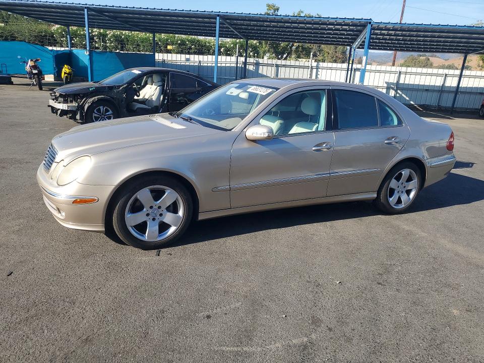 MERCEDES-BENZ E 2005 с VIN WDBUF65J45A642189 - Снимка от търг