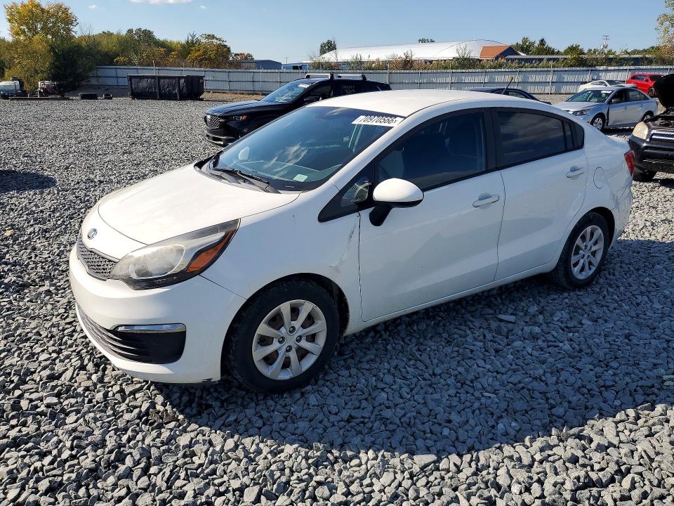 KIA RIO 2016 con VIN KNADM4A3XG6638444 - Foto de la subasta