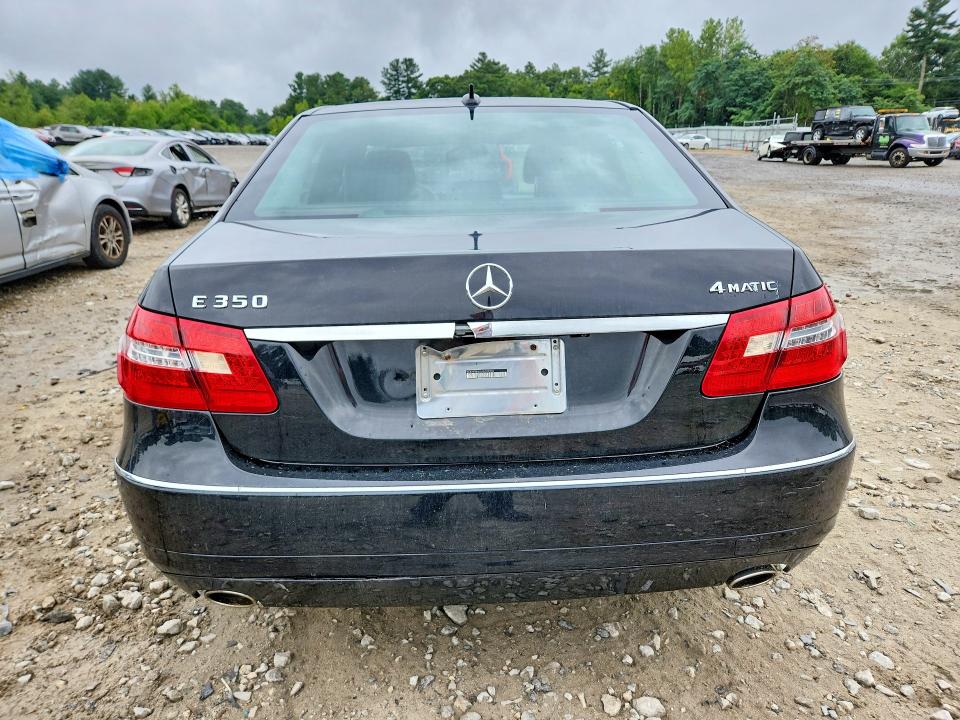Photo 6 from auction – 2010 MERCEDES-BENZ E with VIN WDDHF8HB1AA099984