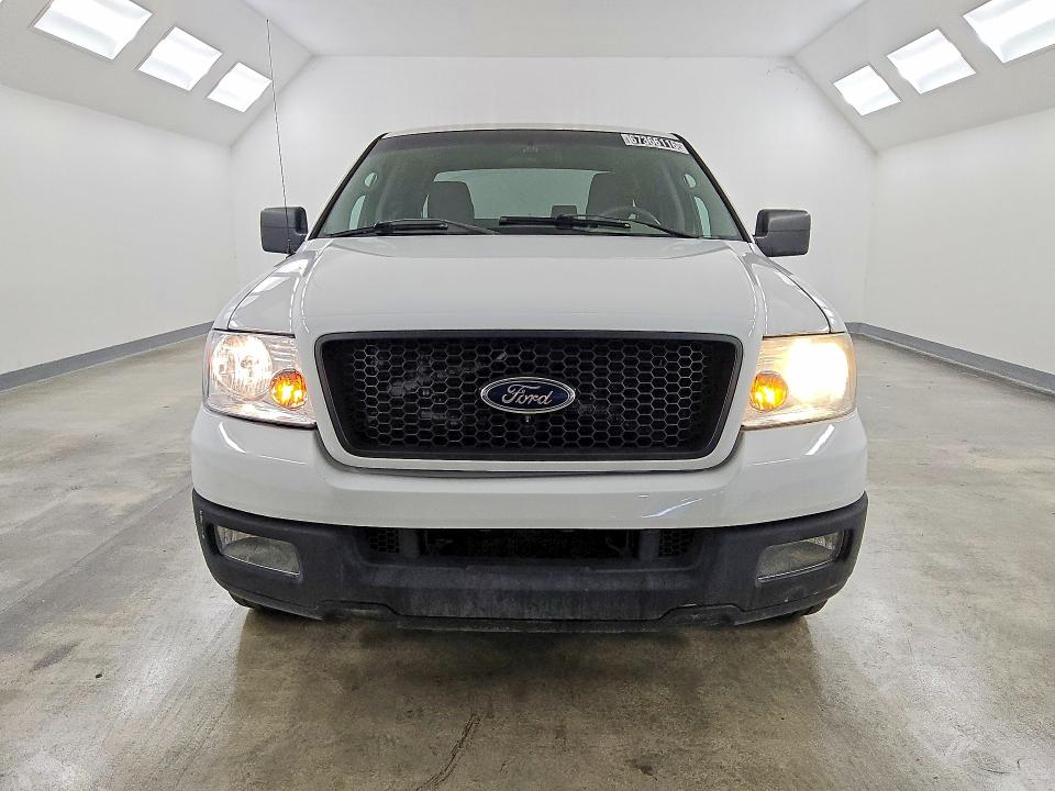 Photo 5 from auction – 2005 FORD F150 with VIN 1FTRW12W95FB33714