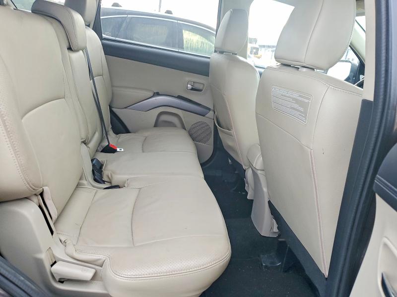 Photo 11 from auction – 2013 MITSUBISHI OUTLANDER with VIN JA4JT5AX9DU012306
