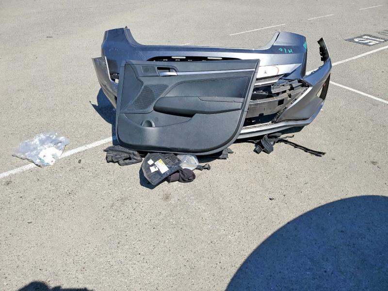 Снимка 12 от търг – 2019 HYUNDAI ELANTRA с VIN 5NPD74LF7KH457494