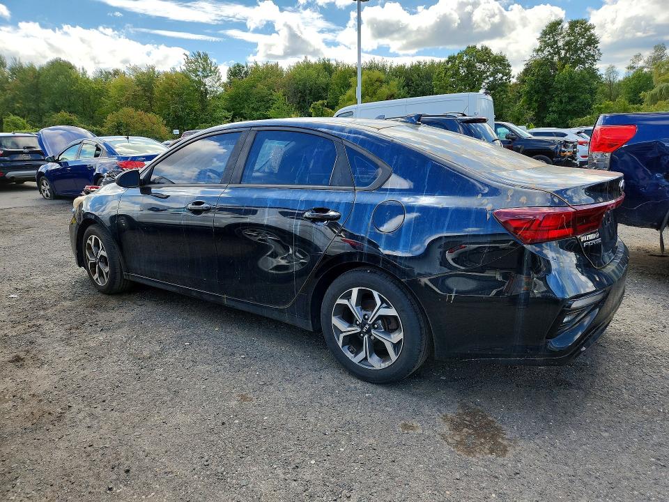 Photo 2 from auction – 2019 KIA FORTE with VIN 3KPF24AD9KE102503