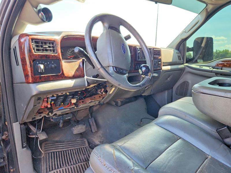 Photo 8 from auction – 2003 FORD F250 with VIN 1FTNX21P33ED45376