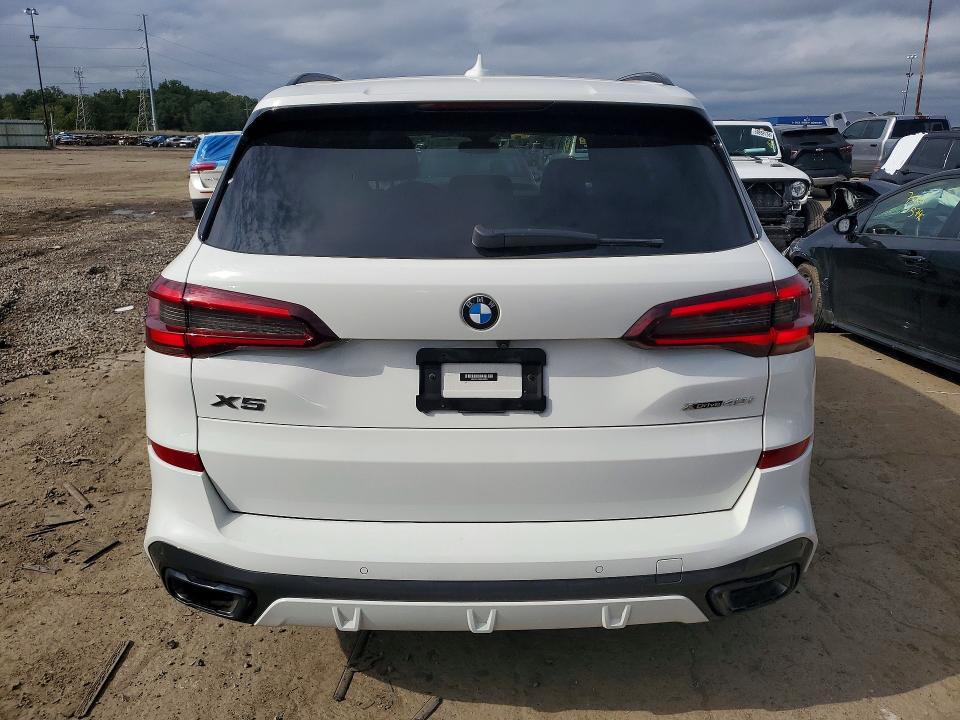 Снимка 6 от търг – 2021 BMW X5 с VIN 5UXCR6C09M9G64883