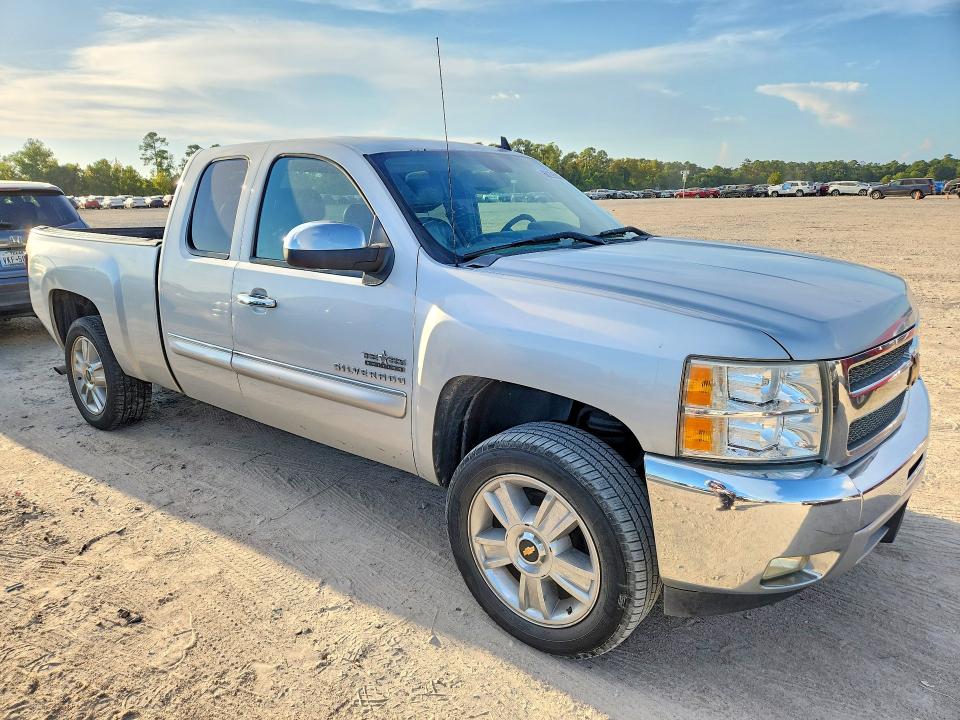 Photo 4 from auction – 2012 CHEVROLET SILVERADO with VIN 1GCRCSE0XCZ225657